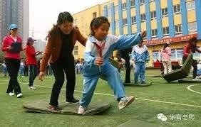 输国米后萨里称意大利裁判水平不够格，拉齐奥官方发声明澄清